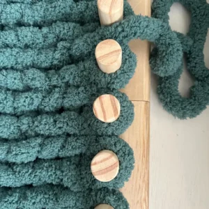 Chunky Blanket Loom for Jumbo Yarn